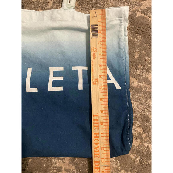 Athleta Ombre Canvas Tote Gym Bag - Picture 3 of 3